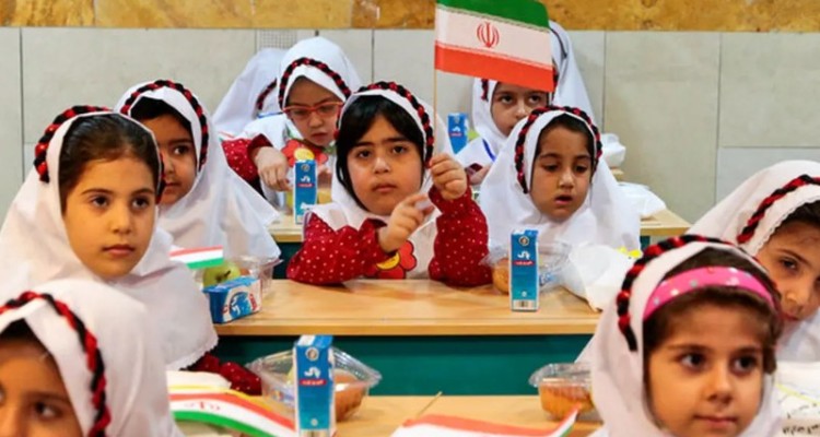 آغاز بازگشایی مدارس با حضور ۸۳۰کلاس اولی در هرسین/