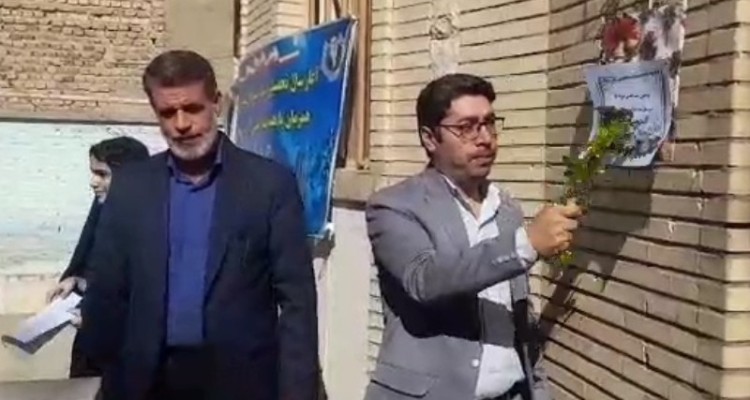 زنگ جوانه ها در مدرسه دخترانه شهید ناصری هرسین نواخته شد