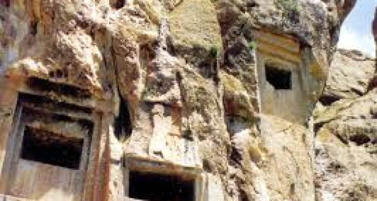 همایش منطقه ای هرسین شناسی روزنه ای برای شناخت ویژگی های فرهنگی و تاریخی شهرستان است