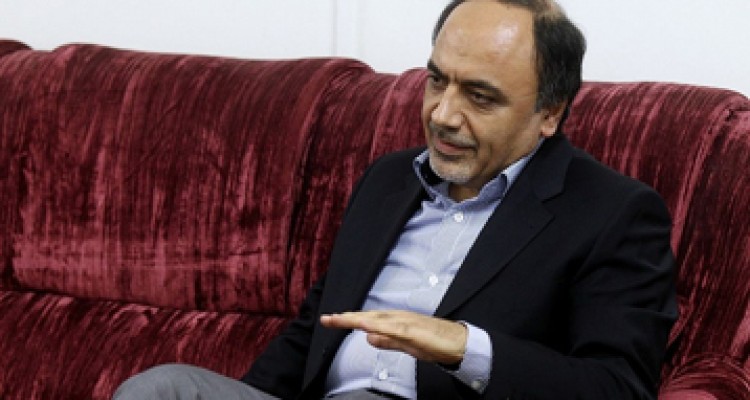 بعید است ایران و آمریکا فعلا از دیوار بی‌اعتمادی عبور کنند