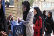  کمک 502میلیون ریالی مردم خیر و نوعدوست شهرستان هرسین در جشن نیکوکاری سال 1393 