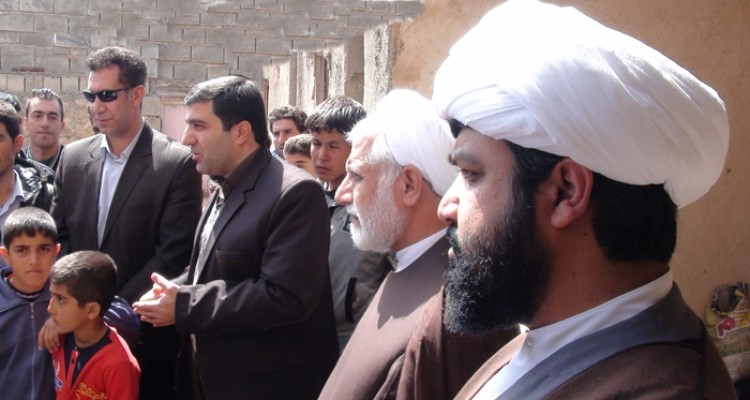 افتتاح پروژه آبرسانی به روستای بابازید/ یاور محمدی: توسعه روستا در هر کشوری نشان دهنده پیشرفت آن کشور است/ با برنامه ریزی های منسجم و بلند مدت از مهاجرت روستائیان جلوگیری می کنیم 