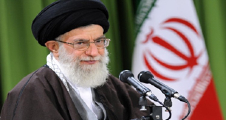 مجلس باید با قوا به ویژه دولت تعامل کند/تعامل بر مبنای سوء ظن و اتهام به خیانت ممکن نیست 