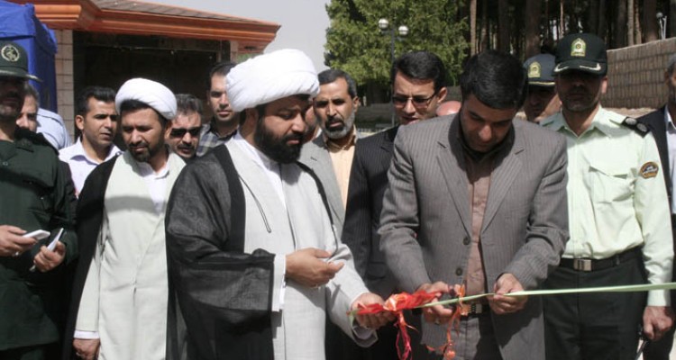 افتتاح نمایشگاه دستاوردهای کمیته امدادامام خمینی (ره) شهرستان هرسین+تصویر 