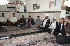 دیدار مسئولین شهرستان با خانواده معظم شهدا و جانبازان مبارزه با مواد مخدر در هرسین+تصویر 