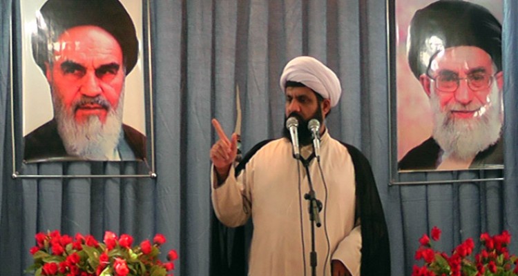 ایجاد وحدت و همدلی و ارتباط بین مردم و مسئولین از برکات نماز جمعه است/ دشمنی امریکا با ایران از وجود تفکر ناب اسلام محمدی(ص)در بین ملت ایران است