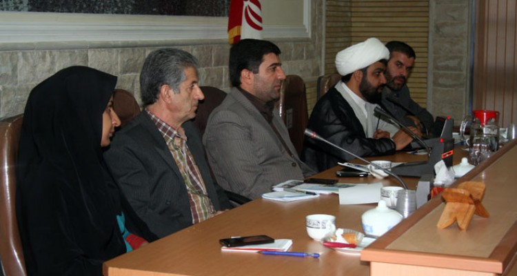 جلسه هماهنگی جهت برگزاری روز شهرستان در هرسین/حجت الاسلام باقری:تعیین روز شهرستان به احترام وجود سه عالم برجسته در هرسین افتخار بزرگی برای شهرستان است