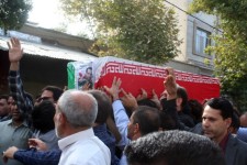 سپاس و قدردانی خانواده شهید کربلایی سید عبدالحمید حسینی از حضور حماسی مردم در مراسم تشیع پیکر این شهید