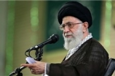 دشمن درپی نفوذ در مراکز تصمیم‌گیرنده و تصمیم‌ساز است/ سپاه جلوی نفوذ امنیتی را با قدرت می‌گیرد/ آمریکا مظهر کامل استکبار جهانی است