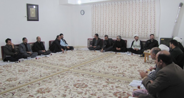 جلسه فرهنگی ستاد نمازجمعه شهرستان هرسین 