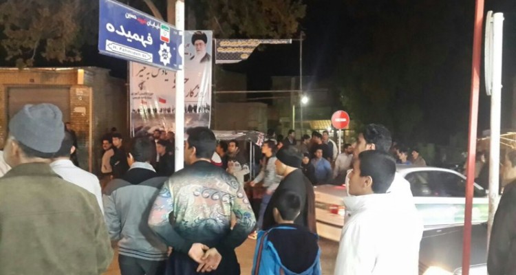 مجروح شدن 4نفر در درگیری نیروی انتظامی با اراذل و اوباش در هرسین/سرهنگ شکری: دو نفر دستگیر شده و دو نفر دیگر متواری شدند