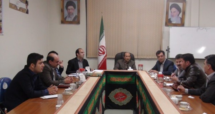  انتقاد معاون فرماندار از وضعيت نابسامان برخی نانواییها و نارضایتی مردم از تخلفات صورت گرفته/میرزا حسینی: عملکرد كارگروه آرد و نان در هرسین ضعیف است