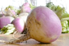 چه کسانی نباید شلغم بخورند ؟