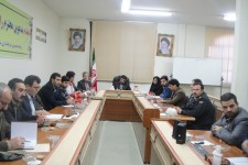 انتقاد فرماندار از عملكرد نامطلوب در راستاي مبارزه با عرضه دام و مرغ زنده در سطح هرسین