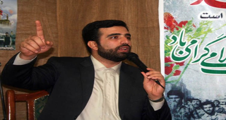 دشمن به دنبال تغییر علایق و سلایق سیاسی مردم است/ امروز جریانی دارند تلاش می کنند که عوامل فتنه 88 را به صحنه انتخابات وارد کنند