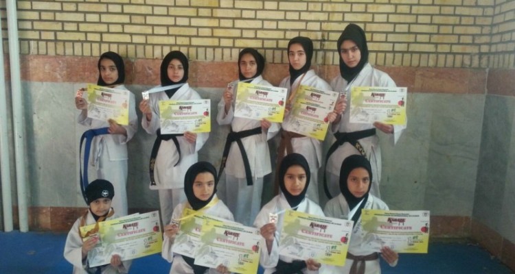 درخشش بانوان ورزشکار هرسینی در رقابت‌های فودوکان کاراته آسیا در کرمانشاه