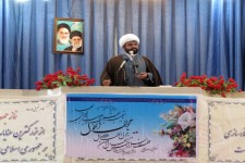 از جمله ضعف های دولت در سال 94عدم پیشرفت لازم در زمینه علمی و فرهنگی بود/ آنچیزی که کشور را از خطرات حفظ می کند روحیه انقلابی داشتن است