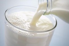 این شیرهای سرطان زا را نخورید 
