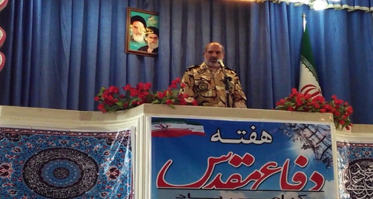 عزتی که امروز داریم به برکت دفاع مقدس است