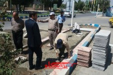 حدود 4500متر موزایک و جدول کاری در هرسین در دست انجام است/10هزار متر فضای سبز شهرستان چمن کاری می شود