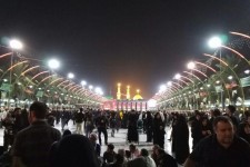حال و هوایی اذان مغرب در حرم مطهر امام حسین(ع)و امام علی(ع)+فیلم