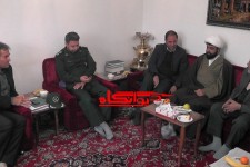 دیدار مسئولین با پیشکسوت شعر و ادب شهرستان هرسین+تصویر