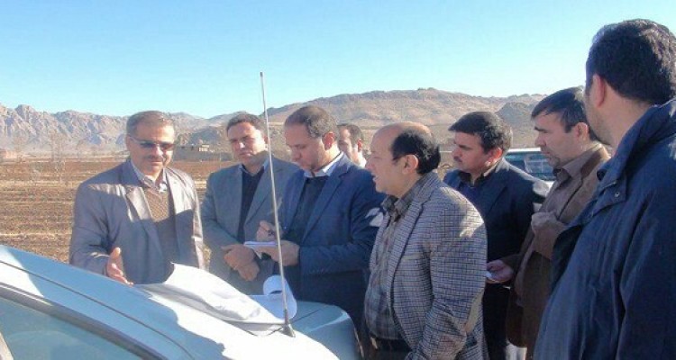 بازدید فرماندار و مسئولین شهرستان از روستاهای بخش مرکزی هرسین