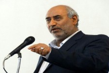 به عنوان یک اصولگرا معتقدیم که دولت باید کوچک شود اما نه با حراج و خیانت/ سیاست های امروز خصوصی سازی مأموریتش به حراج گذاشتن سرمایه های ممکن برای باند خود است