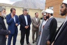 بازدید امام جمعه و فرماندار هرسین از کمیته امداد شهرستان