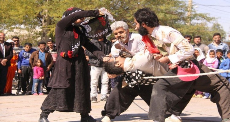 علی چناری با گمشدگان خود به دهلران ایلام سفر کرد