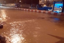 بارش شدید باران و آبگرفتگی معابر در هرسین+فیلم و عکس
