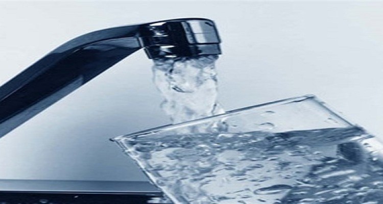 علت افت فشار آب وجود قطعی در سیستم پمپاژ آب هرسین است/ احتمال قطعی برق به دلیل عیب یابی سیستم پمپاژ وجود دارد