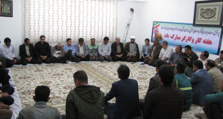 حجت الاسلام باقری : بحث بیکاری معضلات اجتماعی را در کنار خود دارد