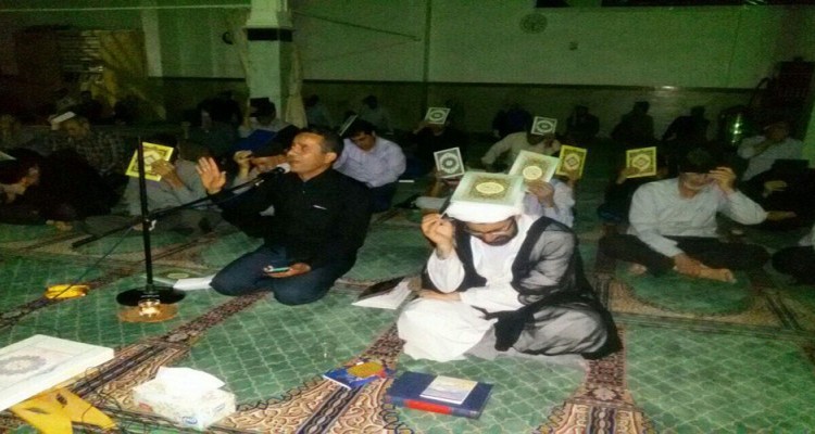 مراسم شب نوزدهم ماه رمضان در مساجد و حسینیه های هرسین برگزار شد