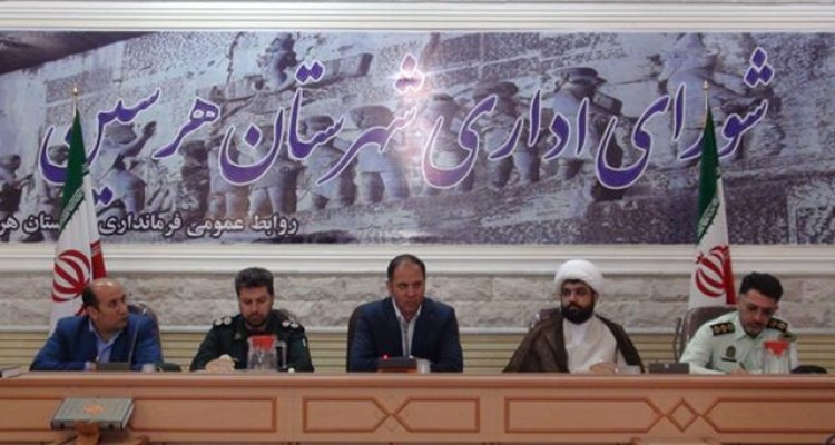 شاه آبادی : از هرگونه سرمايه گذاري منجر به اشتغالزايي يا فعالسازي واحدهاي توليدي راكد استقبال ميكنيم/ حجت الاسلام باقری: از تلاش های سپاه در محله ده بالا تشکر می کنیم
