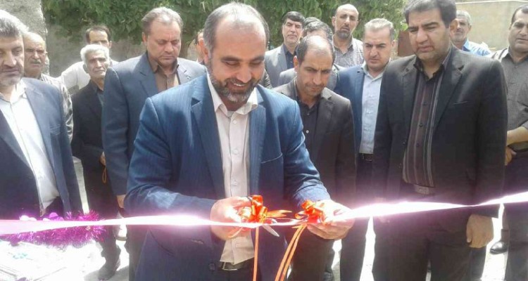 افتتاح اولین نیروگاه خورشیدی5کیلو واتی مددجویان کمیته امداد در شهرستان هرسین
