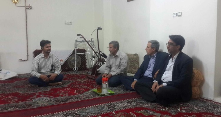 بازدید از خانواده های تحت پوشش بهزیستی در بیستون