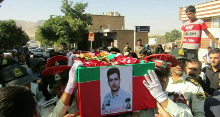 پیکر مطهر شهید امین رضایی در هرسین تشییع و به خاک سپرده شد+ فیلم و عکس