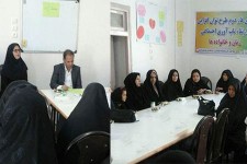 کارگاه توان افزایی  اجتماعی زنان سرپرست خانوار در هرسین برگزار شد 