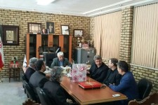 دیدار رئیس اکرام کشور با حامی 117 یتیم شهرستان هرسین