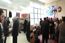 افتتاح نمایشگاه تولیدات اقتصاد مقاومتی و برگزاری یادواره شهدای پایگاهی در هرسین و بخش بیستون