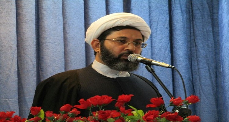 صرف نظر از بحران زلزله بحران مدیریت مشکلات منطقه را مضاعف کرد/حضور حضرت آقا در مناطق زلزله زده اوج همدلی و همزبانی با مردم بود