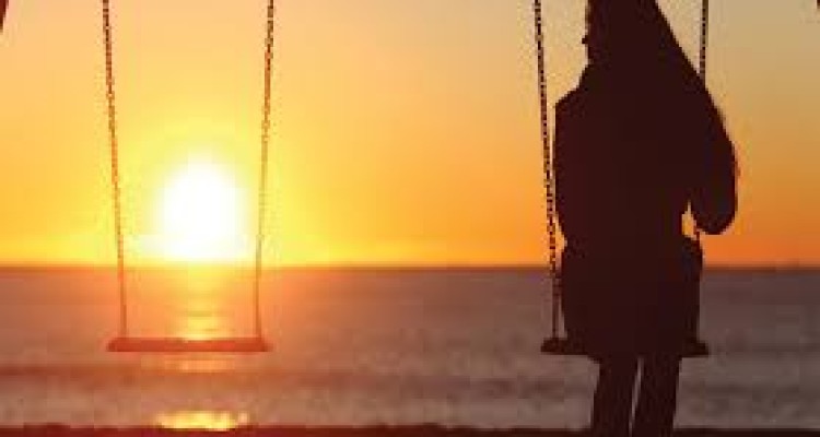 بحران زندگی های مجردی و آسیب هایی که متوجه خانواده ها می شود