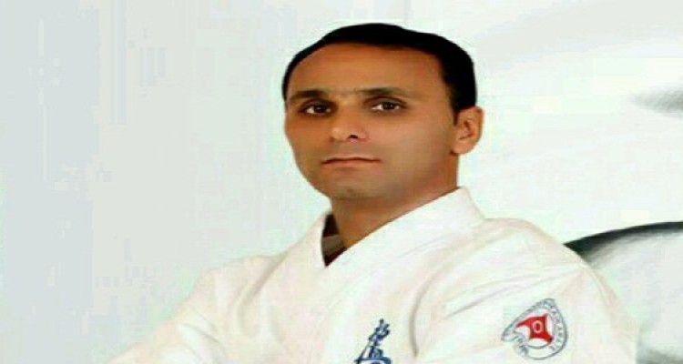 نهم دی روز پیروزی حق بر باطل است