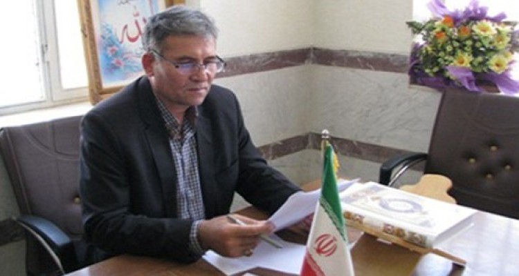 مراسم رونمایی از دو کتاب اشک قاصدک و پهلوان شهر آفتاب برگزار می شود