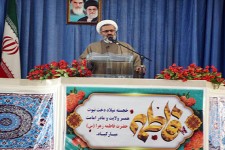 همه باید کمک کنند تا خانواده ای فقیر در ایام نوروز نداشته باشیم 