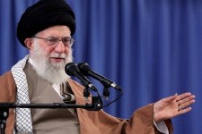 ممکن است آمریکا برای سال۹۷جنجال بکند ولی برای سال ۹۸ نقشه‌ای بکشد/جریان‌های سیاسی به دشمن میدان ندهند