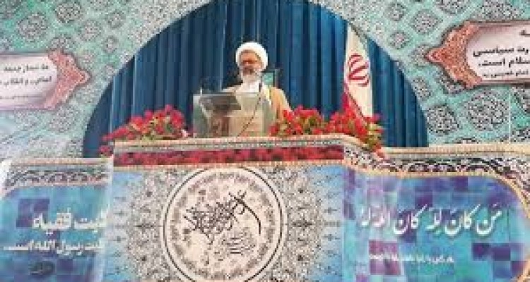 کشور با روحیه انقلابی قابل پیشرفت است / عزت ما در اقتدار و مقاومت است نه در تسلیم و ذلت