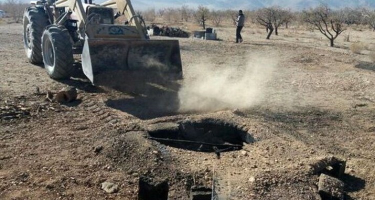 ۳۳حلقه چاه غیر مجاز در هرسین مسدود شد