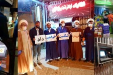 کار جهادی طلاب شهرستان هرسین  و ضد عفونی کردن سطح شهر
